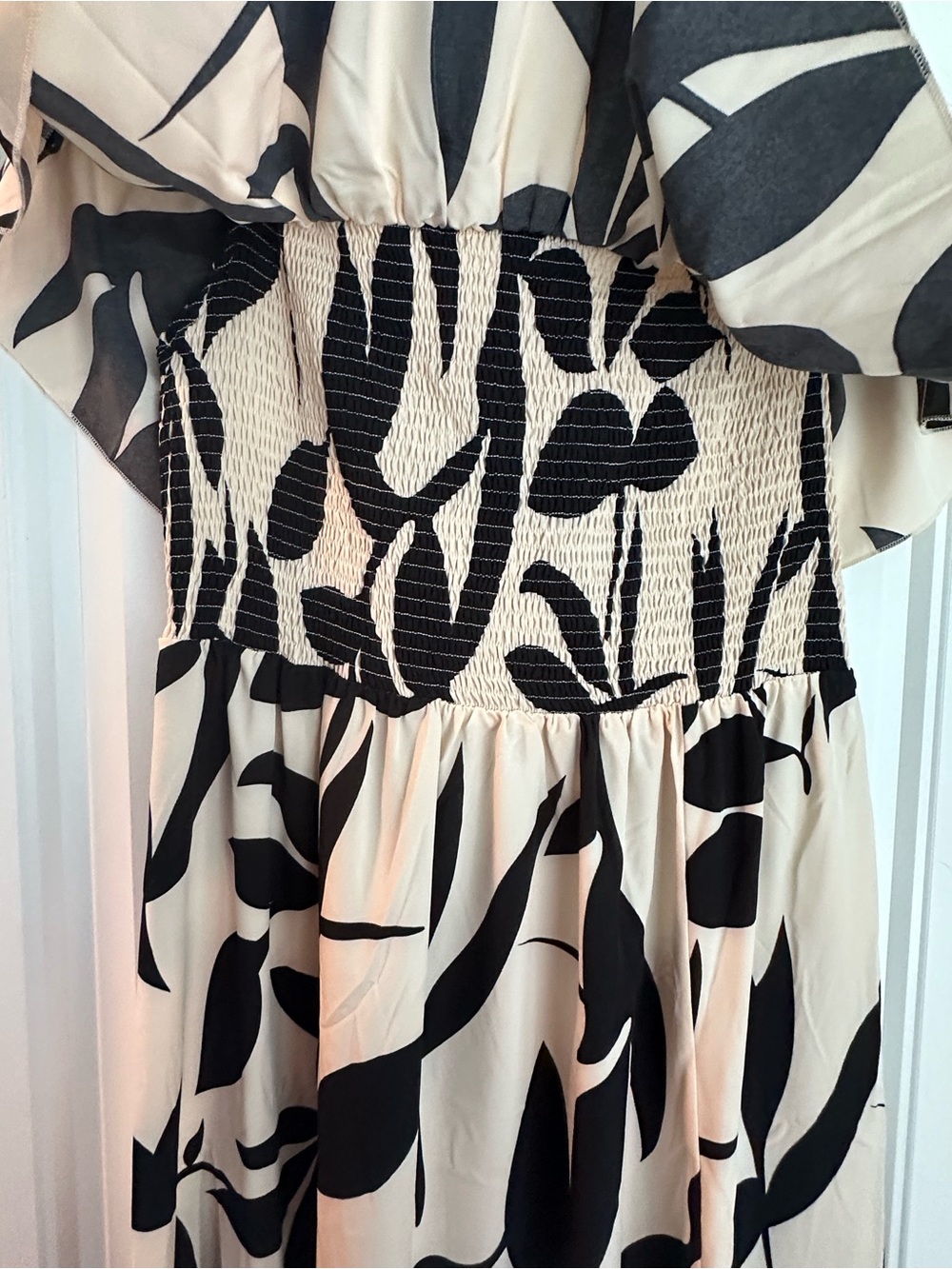 Black and Cream Off-Shoulder Floral Midi Dress - Picture 2 of 3